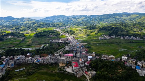 麻塘山乡夏季风光