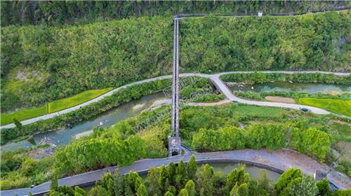 屺石水库与渡槽汇合处