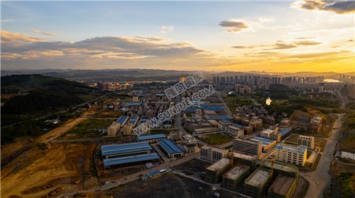 隆回工业园的晚霞风光