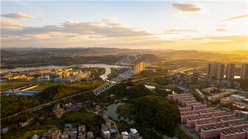 隆回工业园的晚霞风光