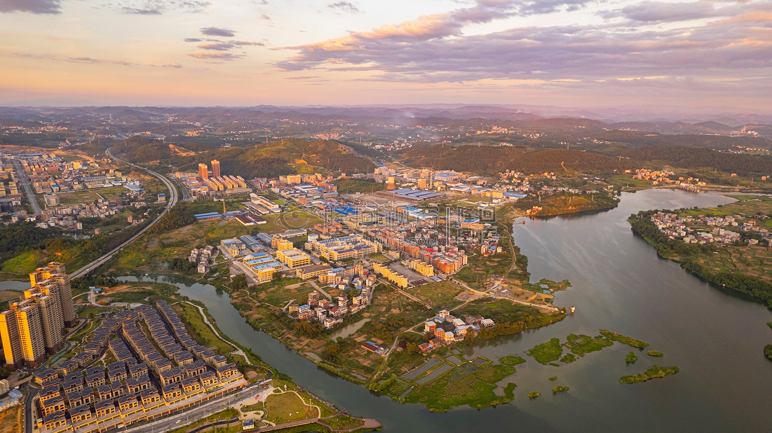 隆回工业园的晚霞风光