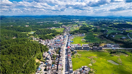 隆回西洋江镇夏日风光