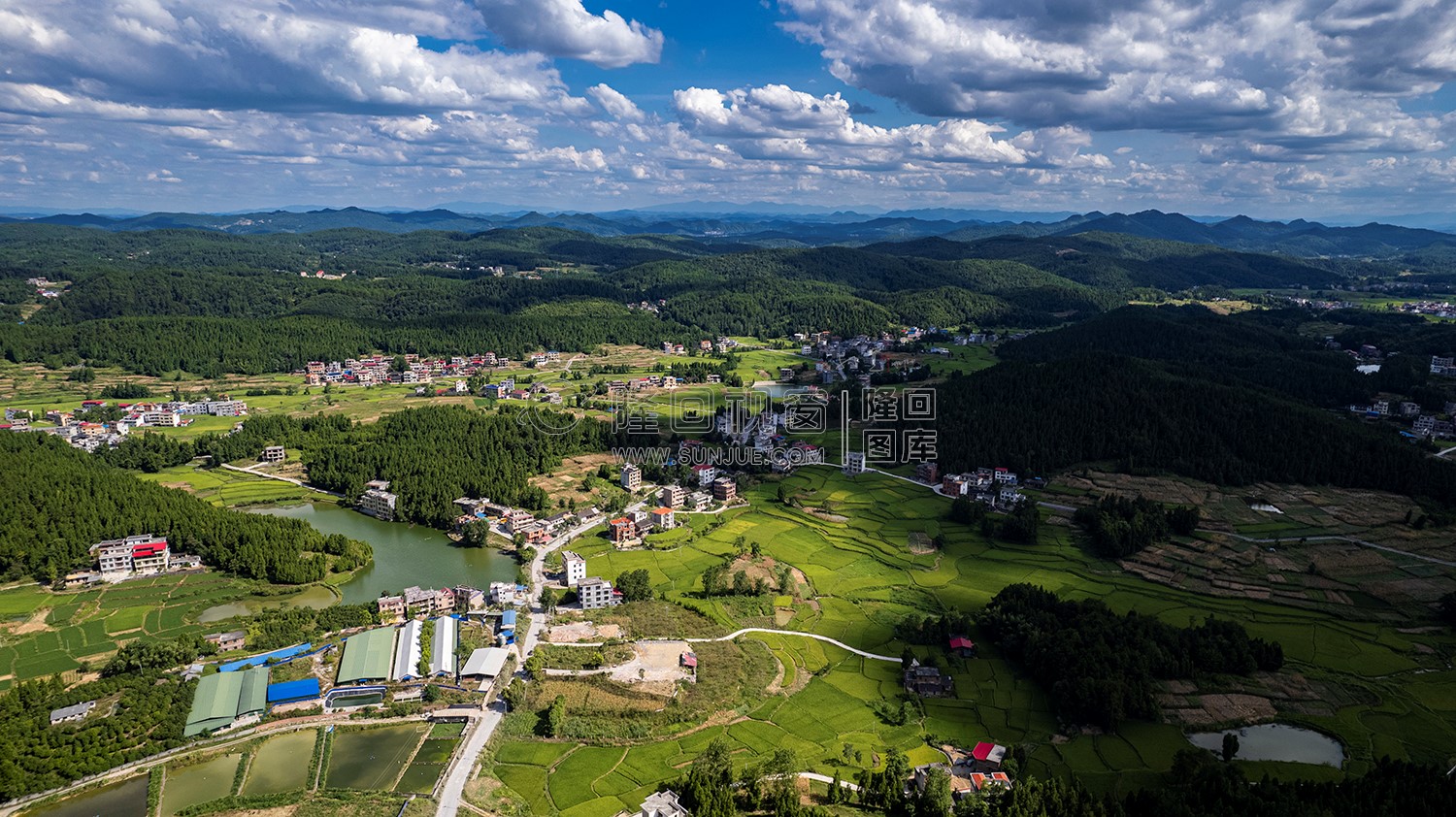 隆回西洋江镇夏日风光