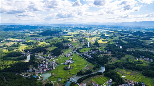 隆回西洋江镇夏日风光