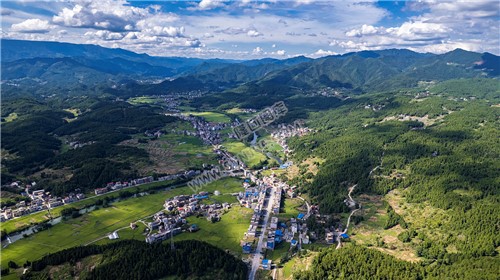 隆回西洋江镇夏日风光
