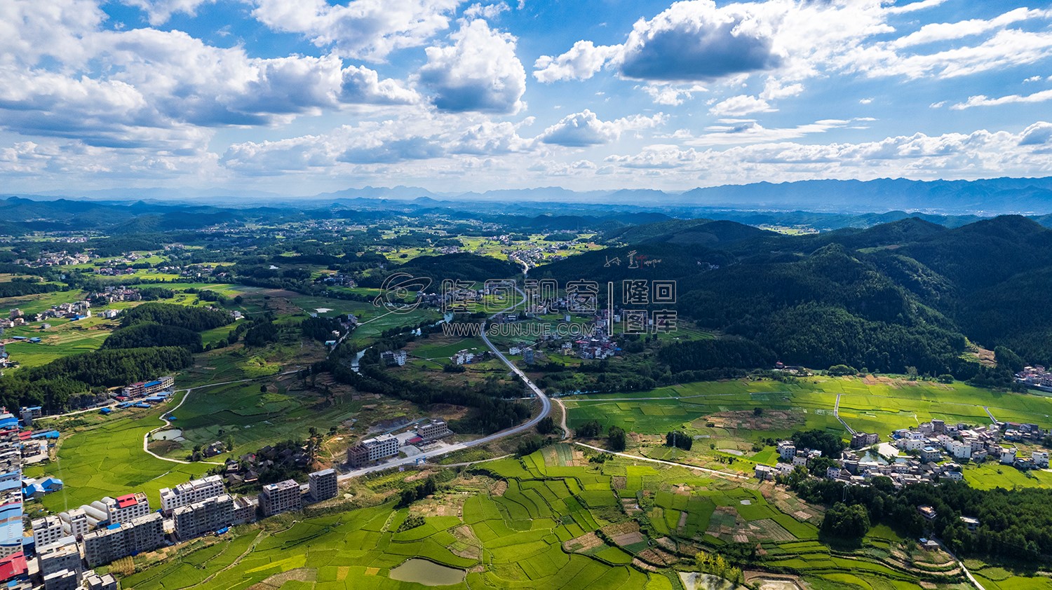 隆回西洋江镇夏日风光