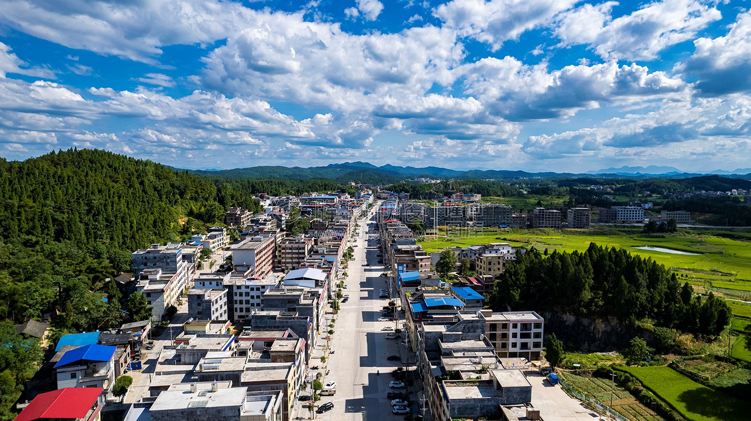 隆回西洋江镇夏日风光