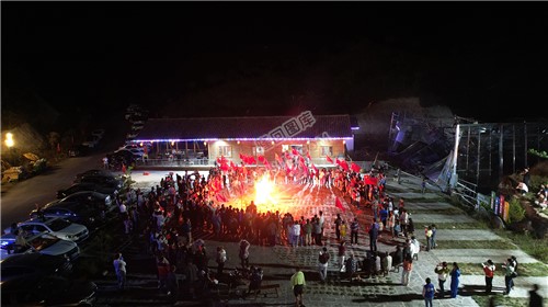 龙瑶幽谷国庆篝火晚会