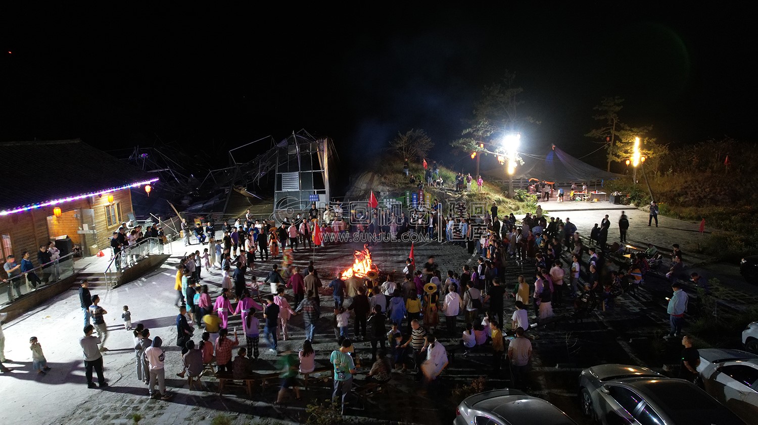 龙瑶幽谷国庆篝火晚会