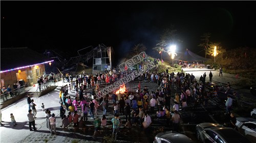 龙瑶幽谷国庆篝火晚会