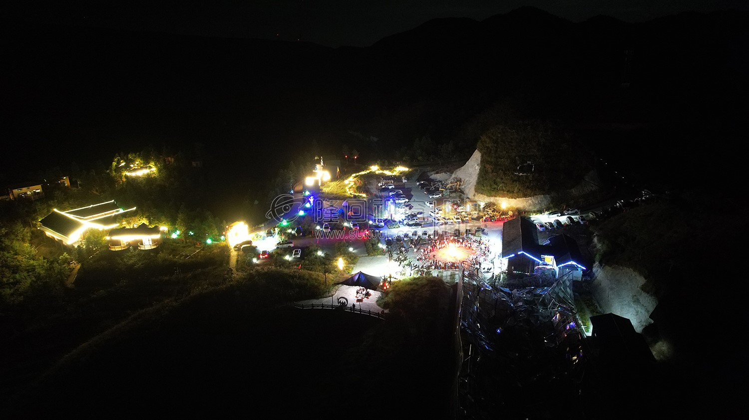 龙瑶幽谷国庆篝火晚会