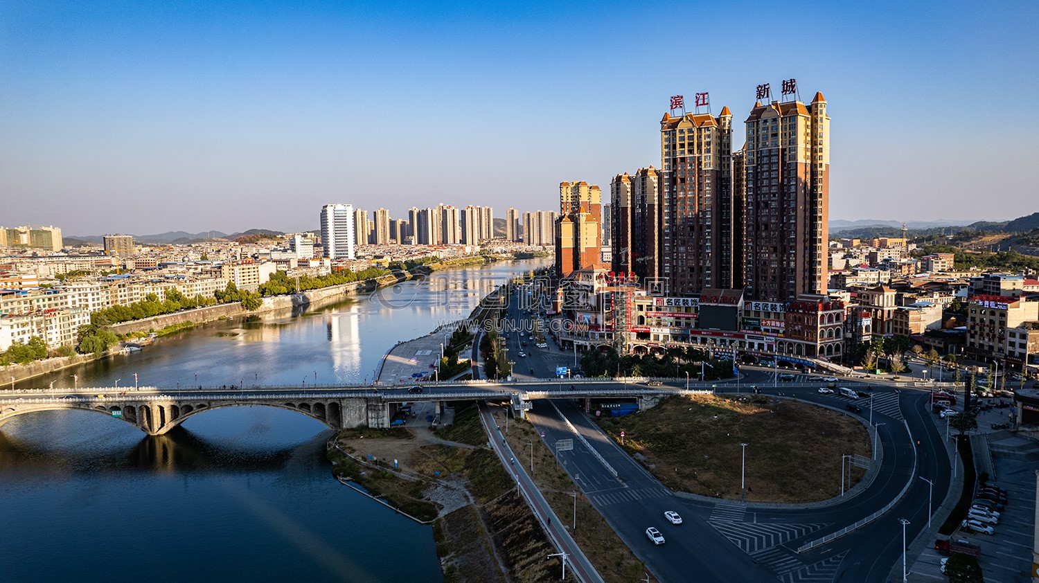 隆回城南巴黎新城沿河风光航拍