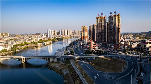 隆回城南巴黎新城沿河风光航拍