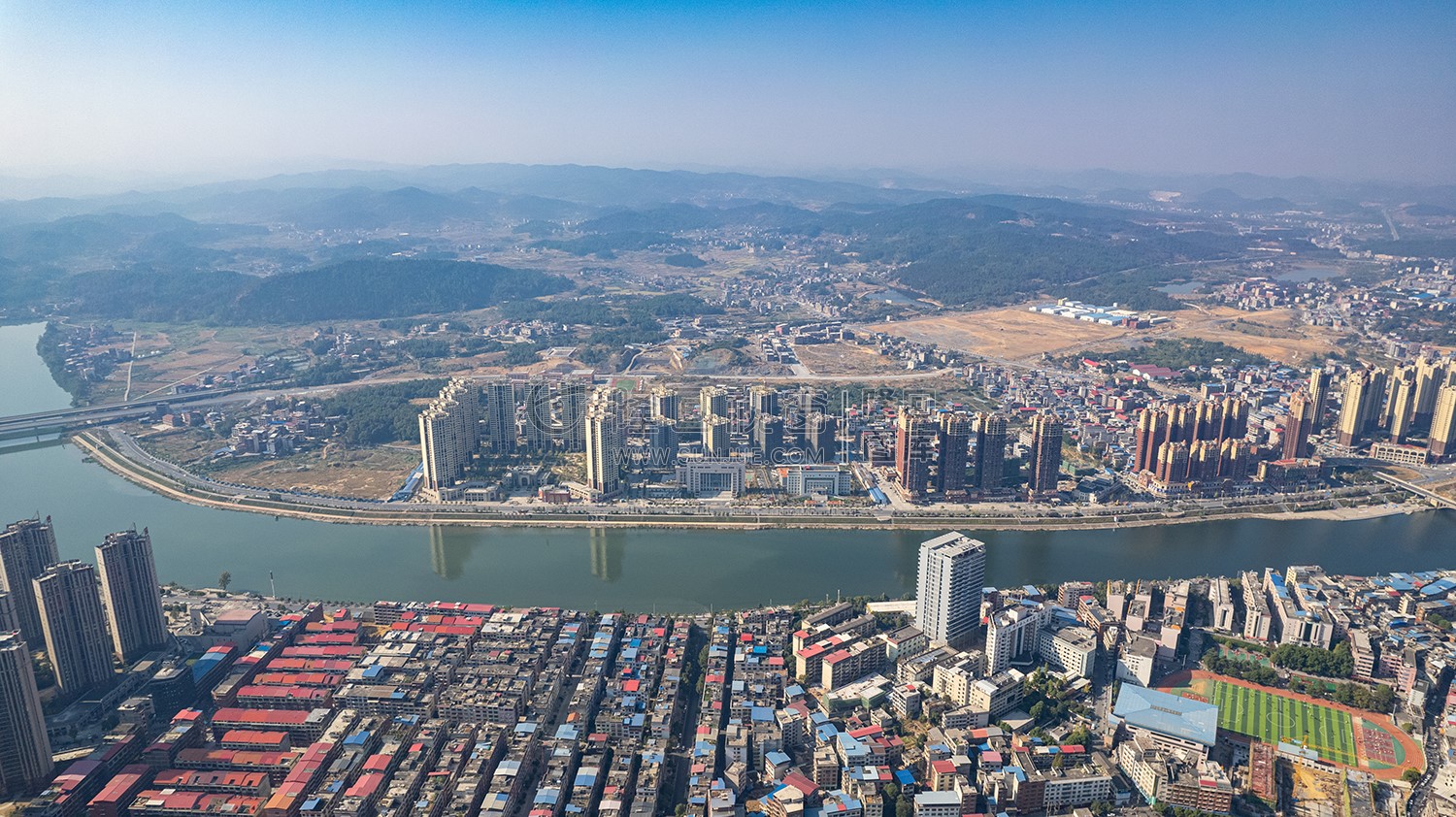 隆回城南巴黎新城沿河风光航拍