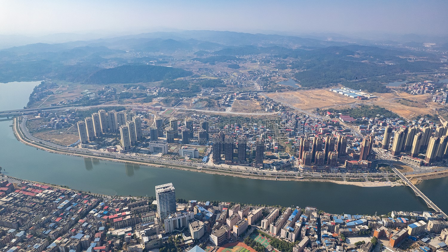 隆回城南巴黎新城沿河风光航拍