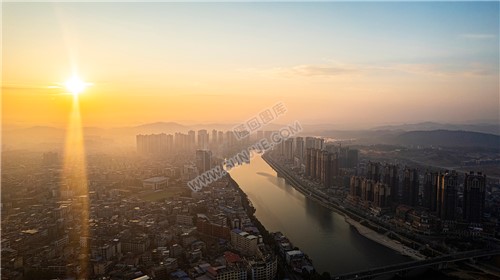 隆回县城日出清晨风光航拍