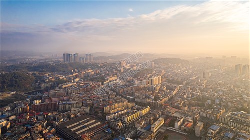 隆回县城日出清晨风光航拍