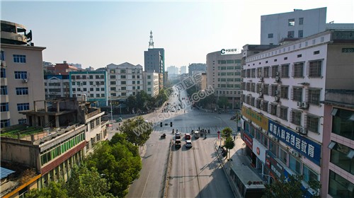 隆回县城疫情封城前