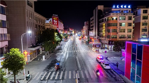 隆回封城第一天当晚县城各地交通情况