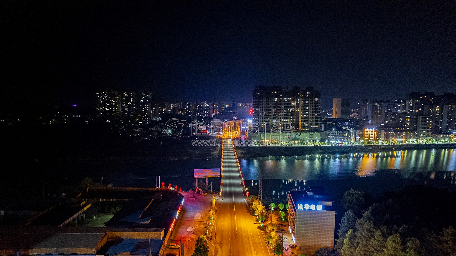 隆回封城第一天当晚县城各地交通情况