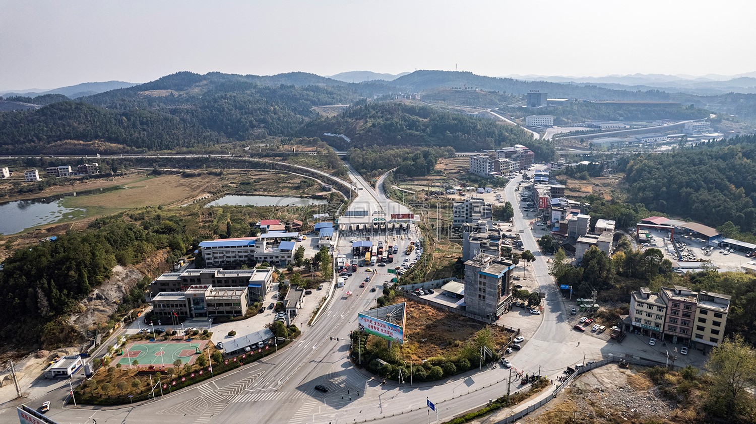 隆回封城第一天下午，县城各交通情况