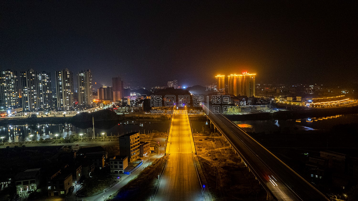 隆回封城第二天，街面已经管控，严禁外出