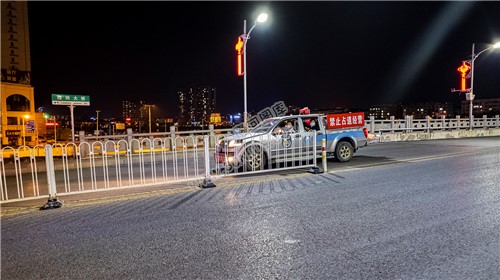 隆回封城第二天，街面已经管控，严禁外出