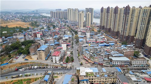 隆回封城第五天，大桥已经封闭，严禁跨河