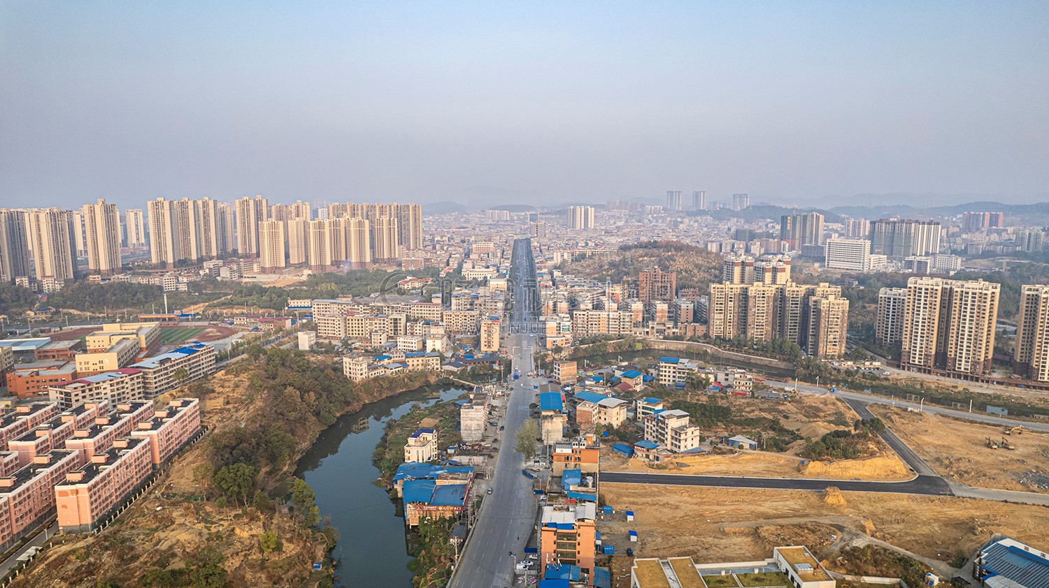 隆回封城第七天，县城各处航拍