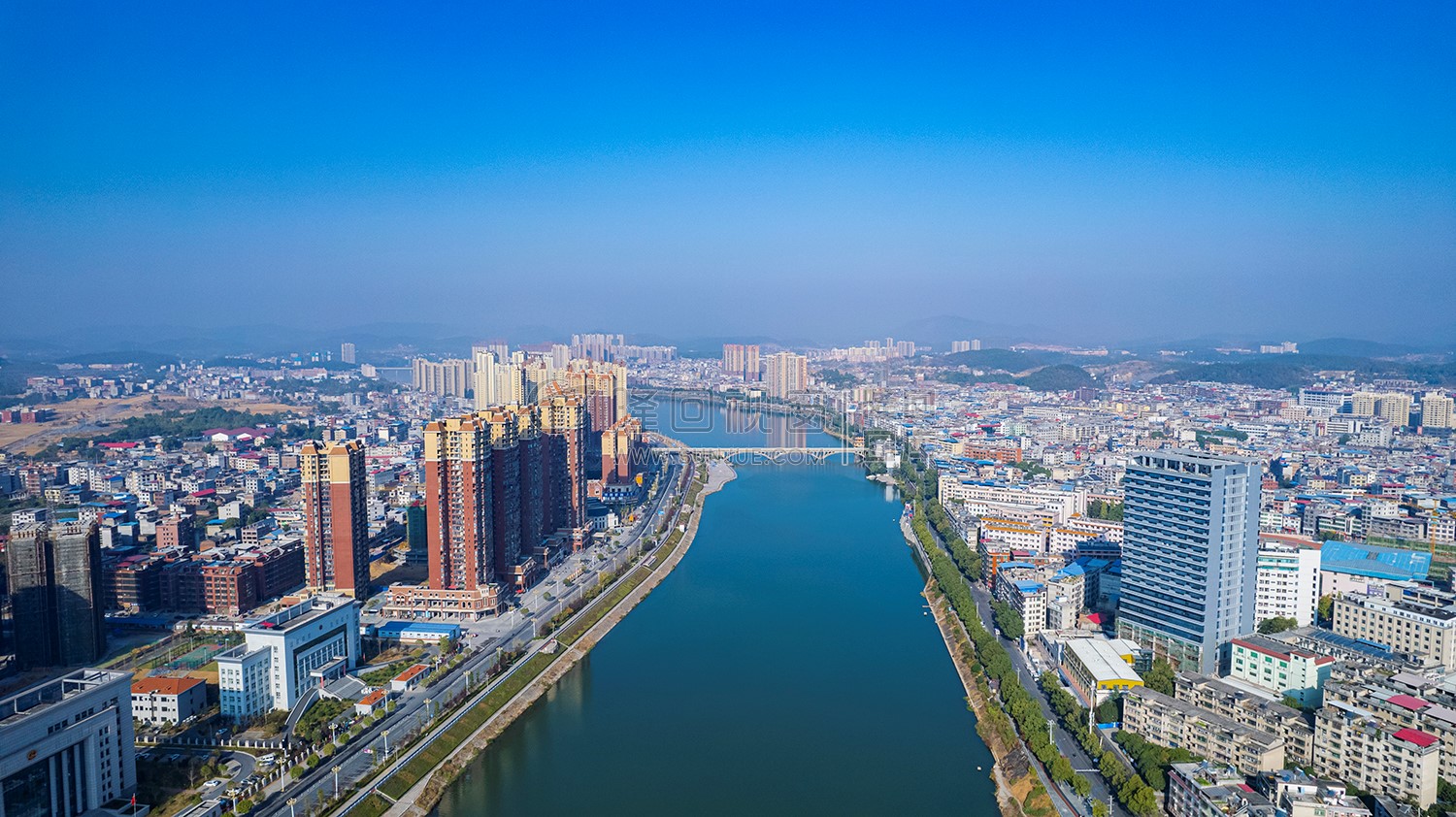 隆回封城第九天，严禁河边钓鱼