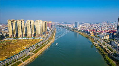 隆回封城第九天，严禁河边钓鱼