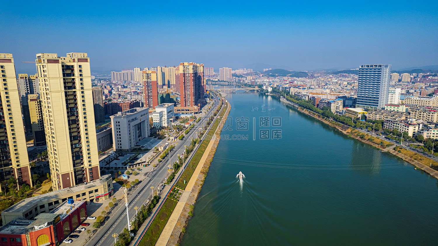 隆回封城第九天，严禁河边钓鱼