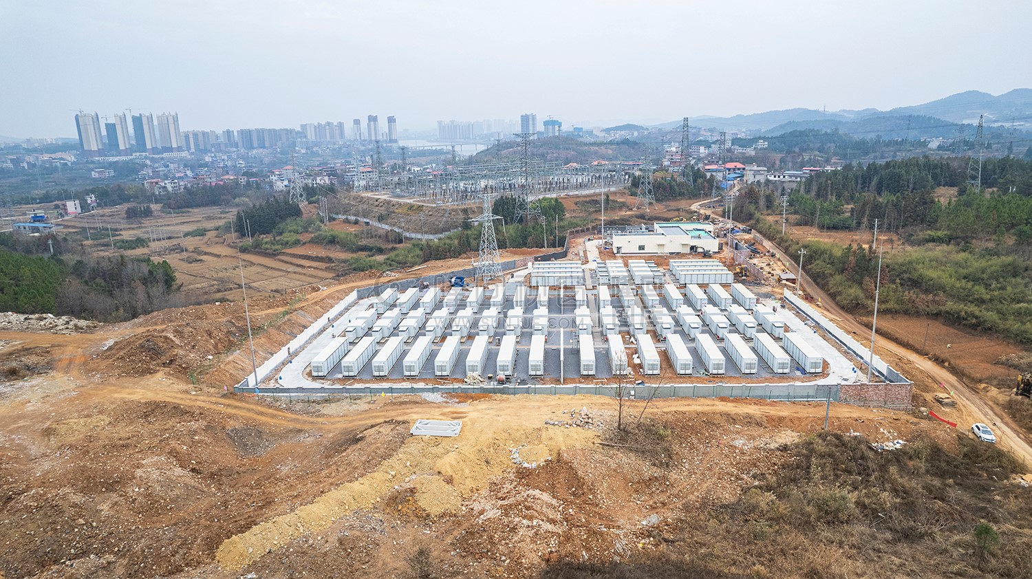 建设中的三一储能电站