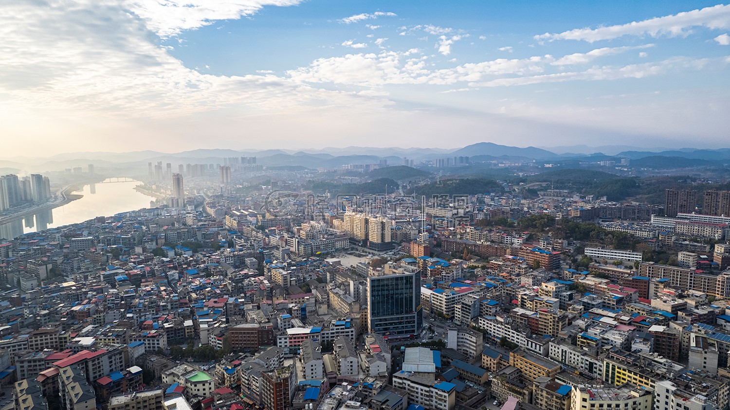 隆回大桥河岸两边风景