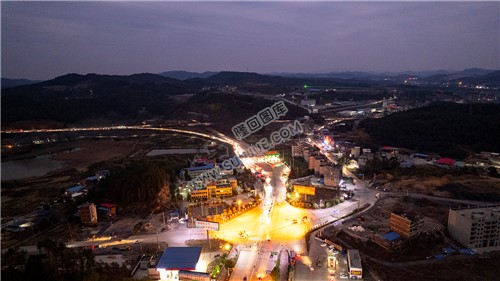 2023隆回春节期间，县城夜景