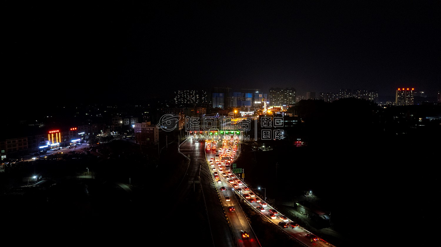 2023隆回春节期间，县城夜景