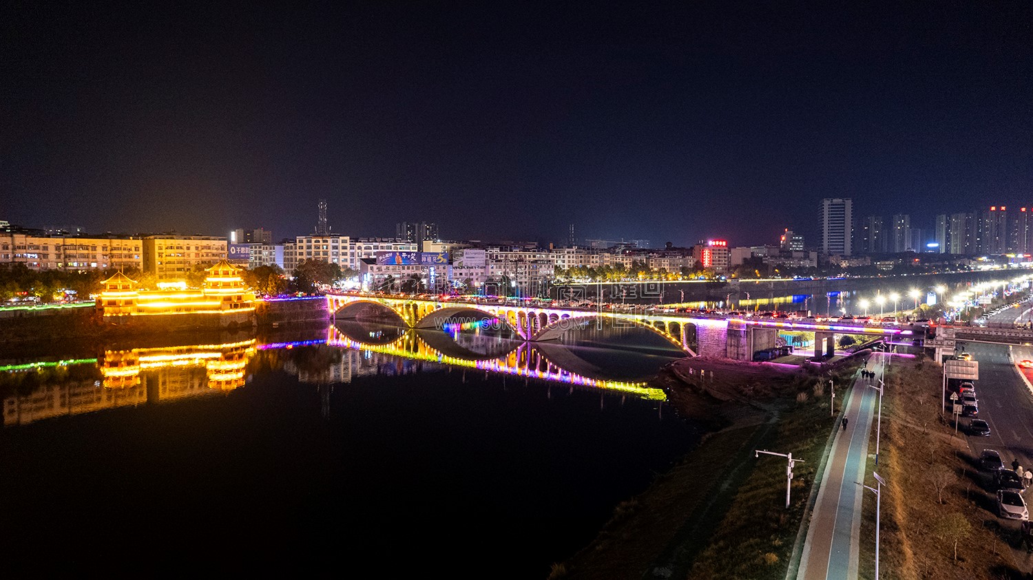 2023隆回春节期间，县城夜景