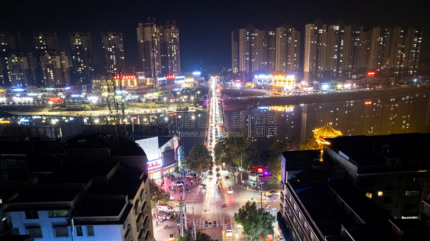 2023隆回春节期间，县城夜景