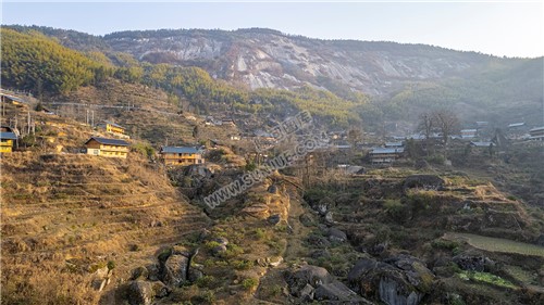 隆回大托石瀑，春节期间