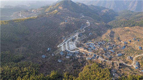 隆回大托石瀑，春节期间
