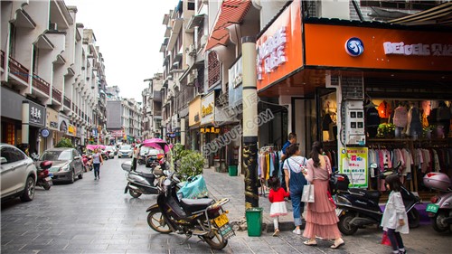 隆回工商街三合街路口