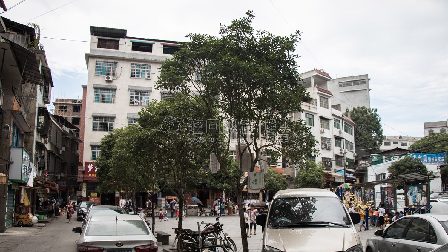 三合街 大井边上的广场