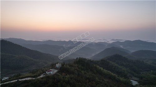 乡村的早晨，荷田玖鹅水厂航拍