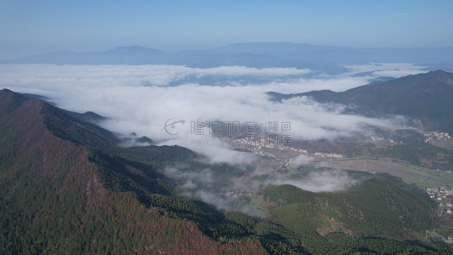 乡村的早晨，荷田玖鹅水厂航拍