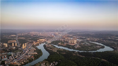 隆回县城全景