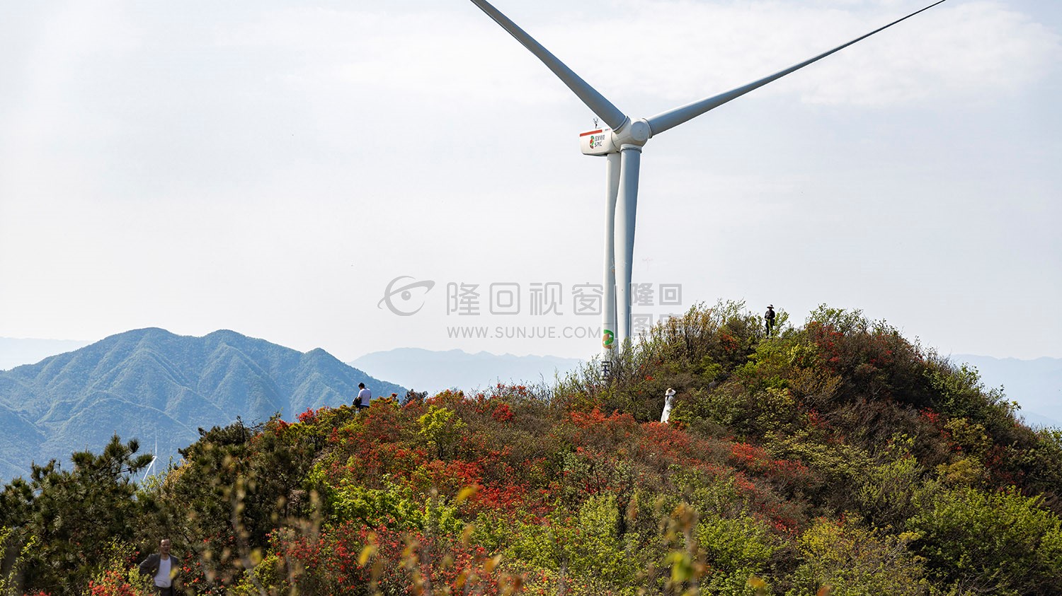 十重大界，一脚踏三县