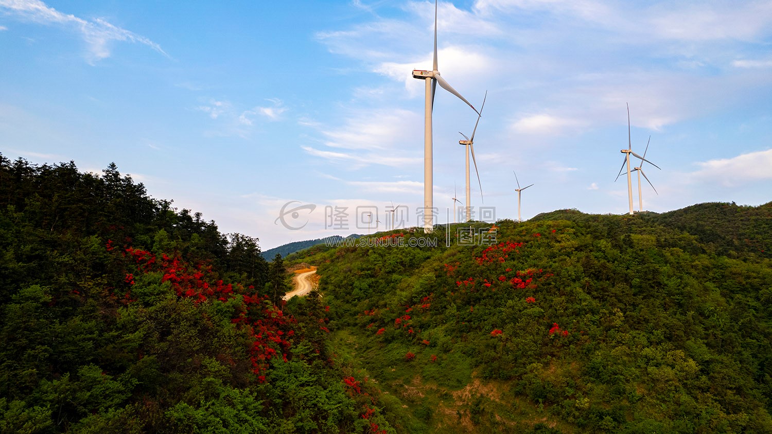 十重大界，一脚踏三县