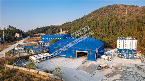 新新高速赧水特大桥，建设中