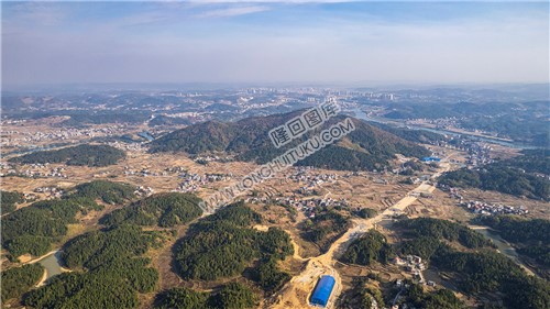 新新高速隆回出口，建设中