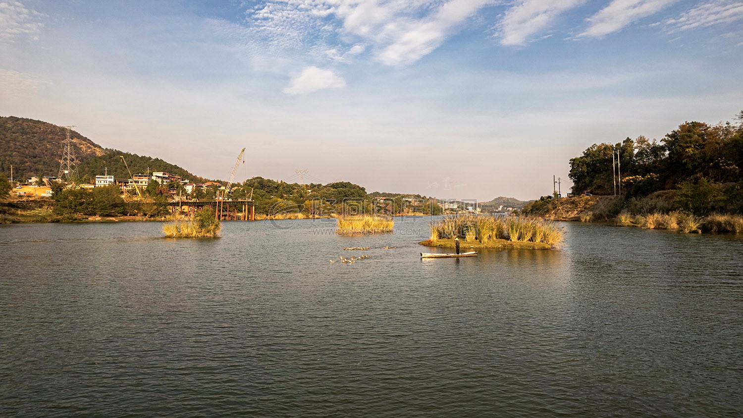 新新高速隆回赧水特大桥，建设中